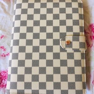 Cream Hard Cover A5 Agenda Planner